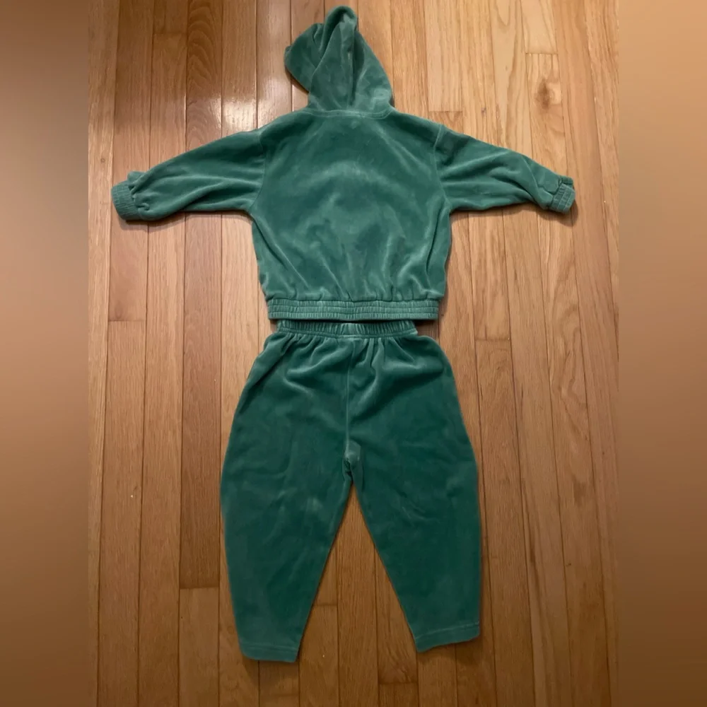 Nike Green Velour Jumpsuit 24M - Picture 4 of 7